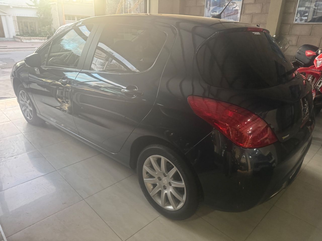 Peugeot 308 Usado Financiado en Mendoza, deRuedas