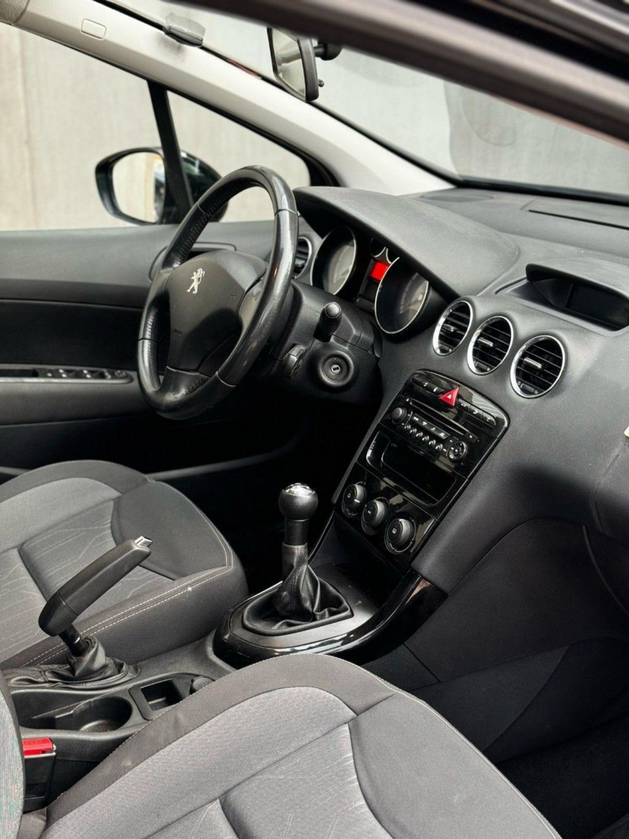 Peugeot 308 Usado Financiado en Mendoza, deRuedas