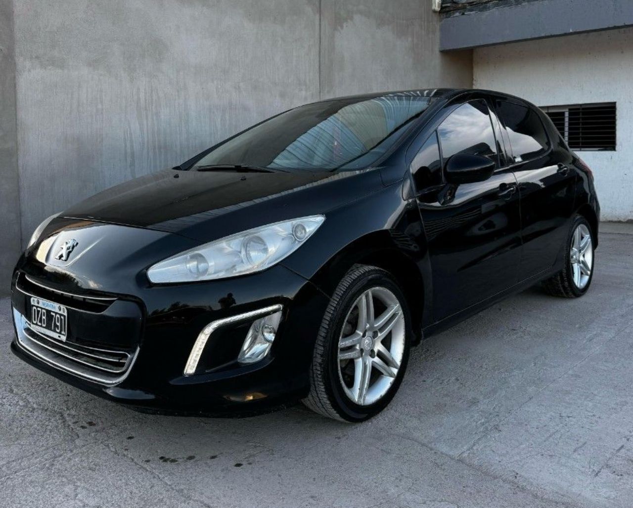 Peugeot 308 Usado Financiado en Mendoza, deRuedas