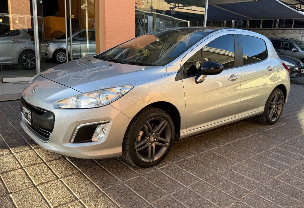 Peugeot 308 Usado Financiado en Mendoza, deRuedas