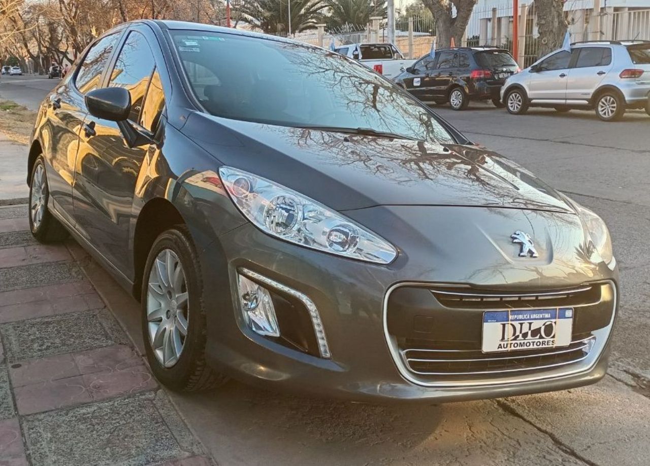 Peugeot 308 Usado Financiado en Mendoza, deRuedas