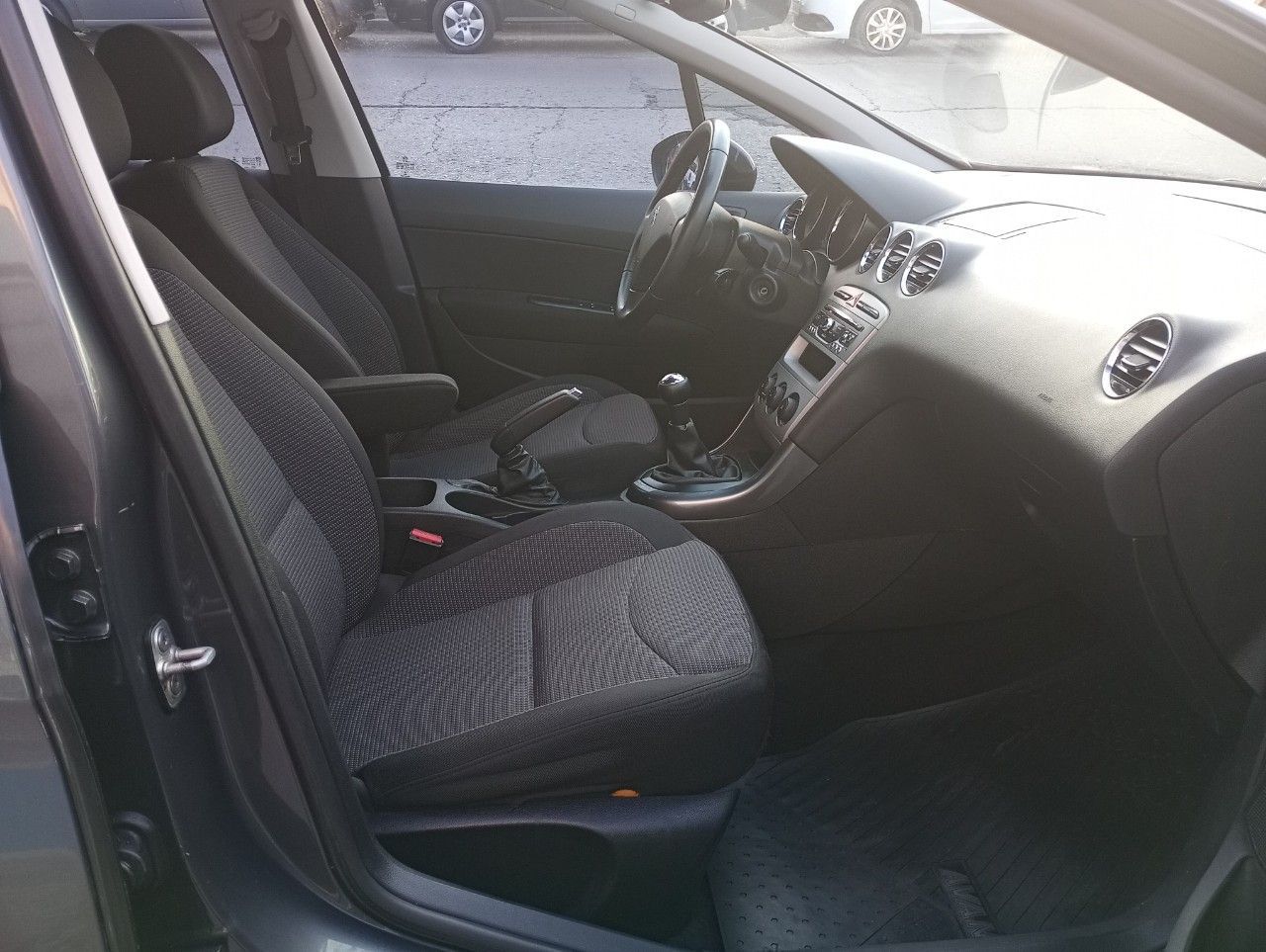Peugeot 308 Usado Financiado en Mendoza, deRuedas