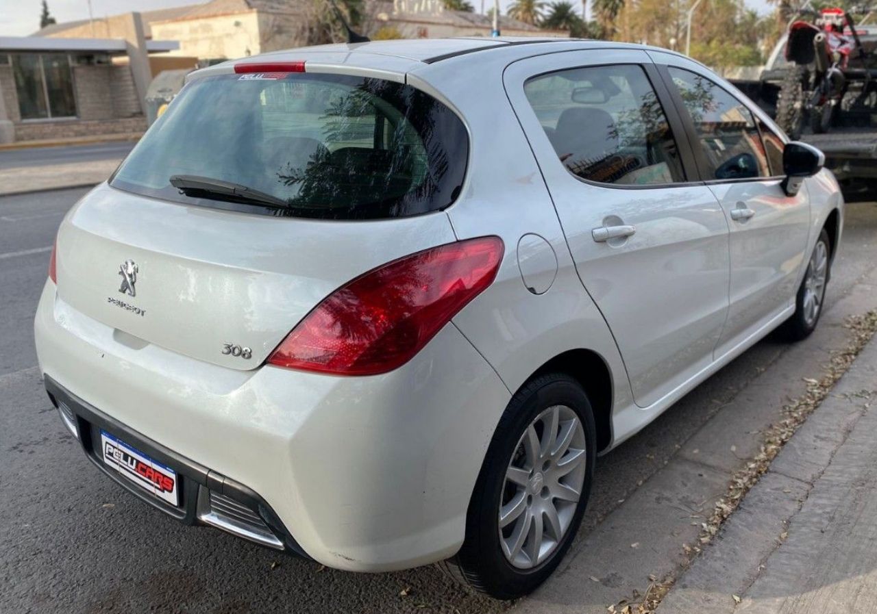 Peugeot 308 Usado Financiado en San Juan, deRuedas