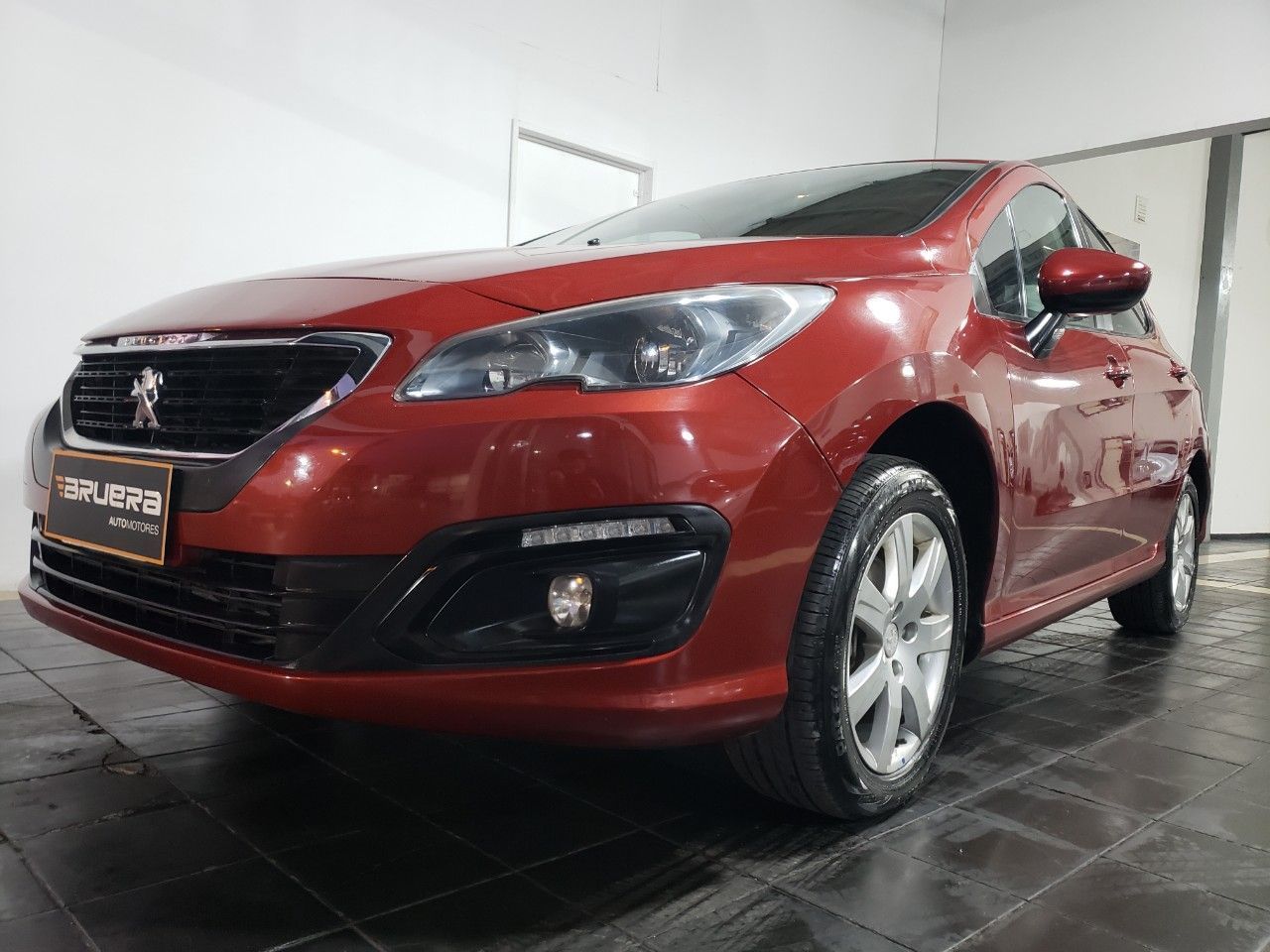 Peugeot 308 Usado Financiado en Mendoza, deRuedas