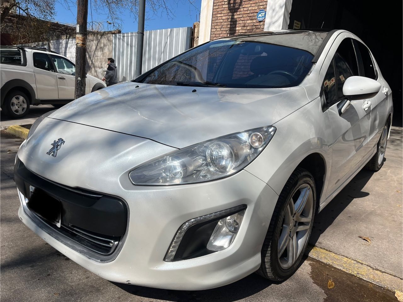Peugeot 308 Usado Financiado en Mendoza, deRuedas