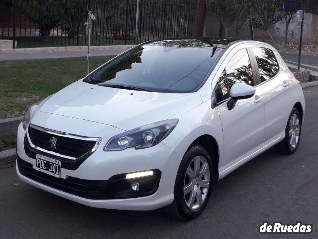 Peugeot 308 Usado Financiado en Mendoza, deRuedas