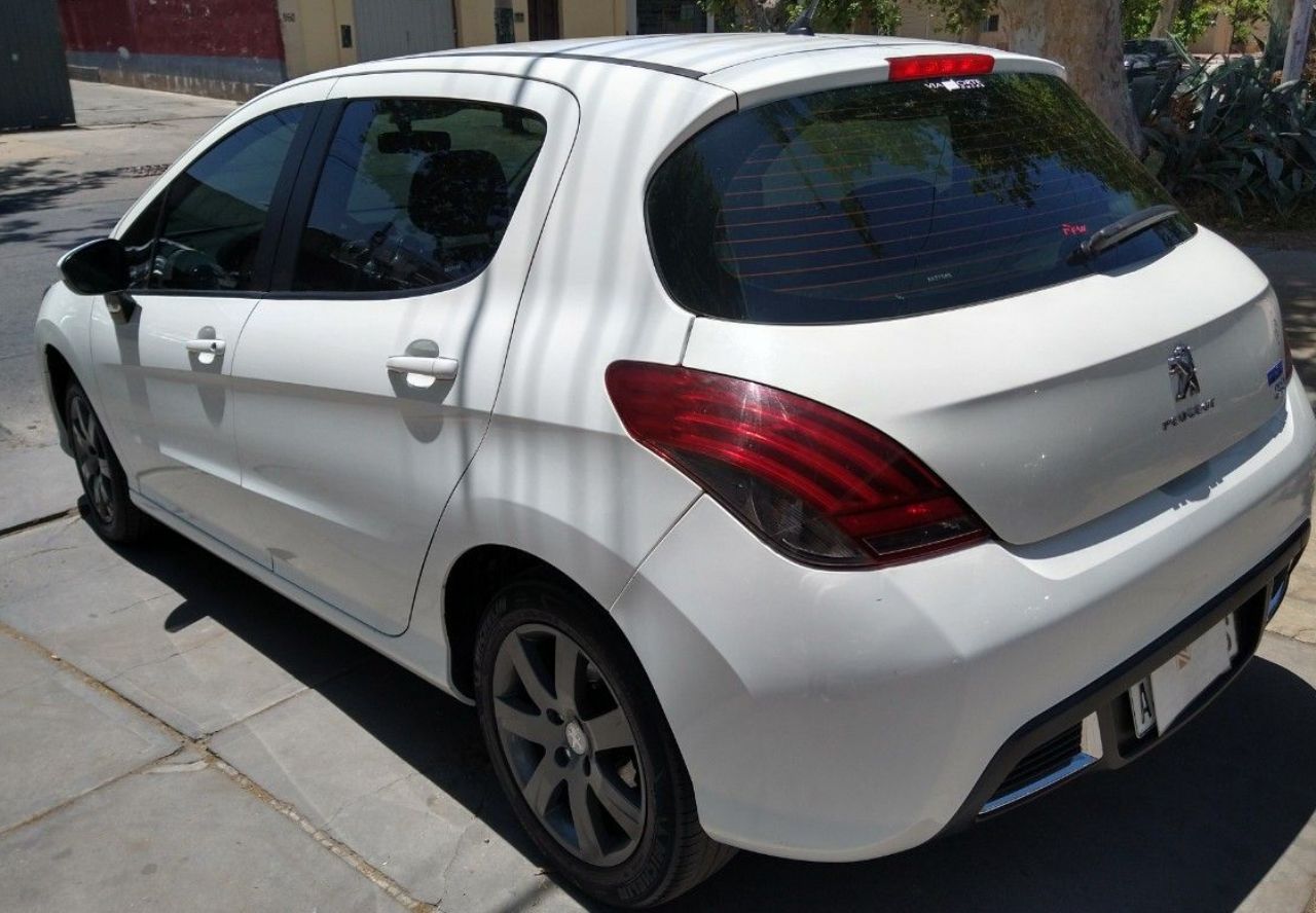 Peugeot 308 Usado Financiado en Mendoza, deRuedas