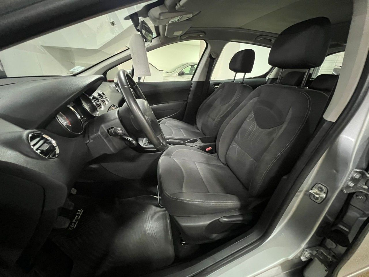 Peugeot 308 Usado Financiado en Córdoba, deRuedas