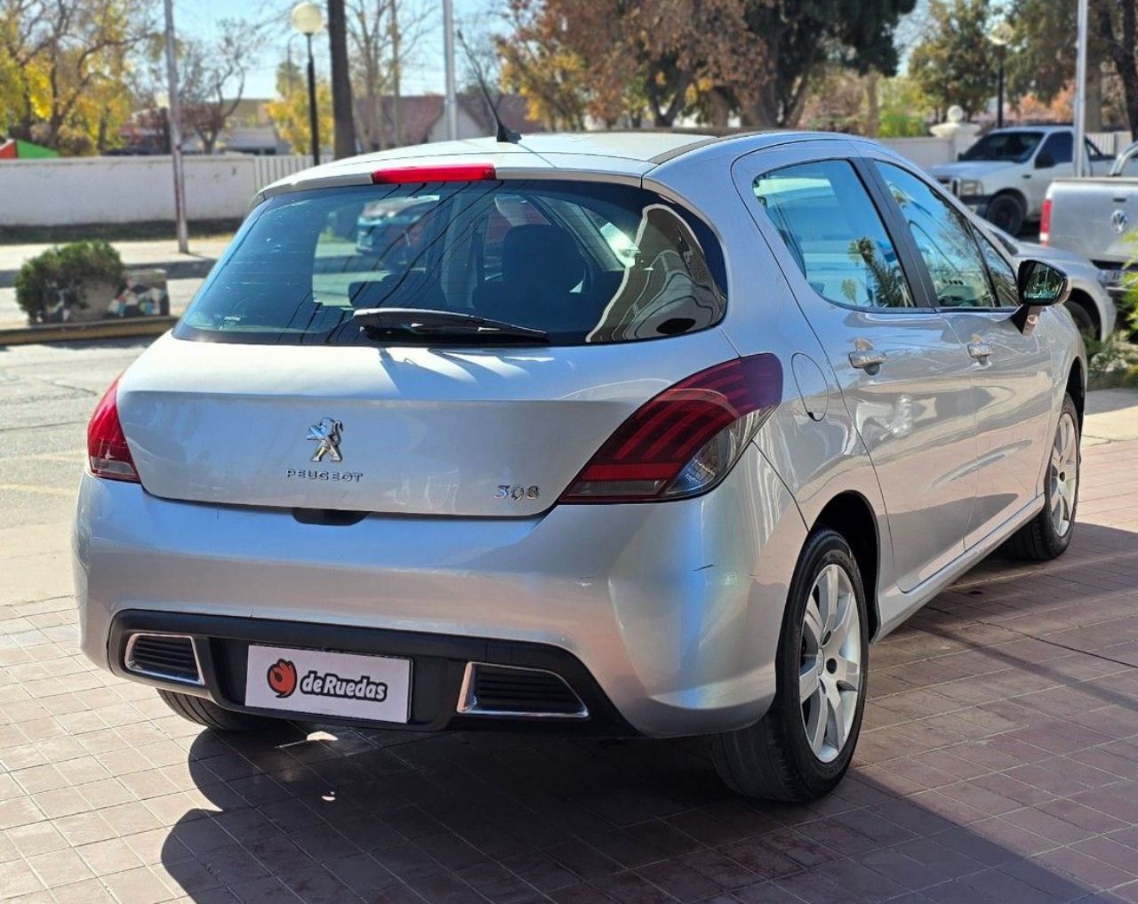 Peugeot 308 Usado Financiado en Mendoza, deRuedas