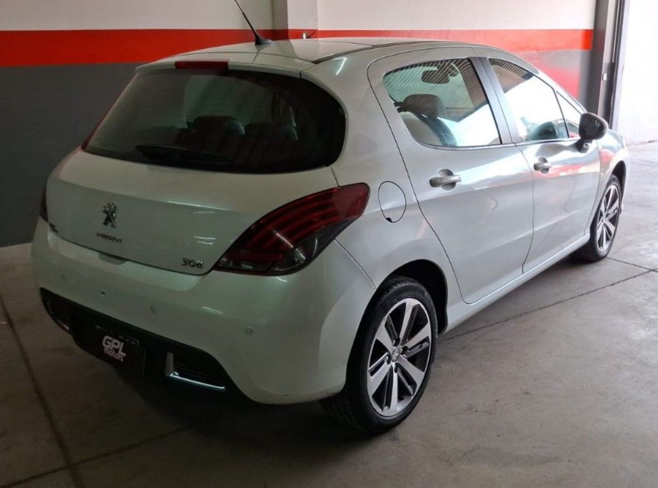 Peugeot 308 Usado Financiado en Mendoza, deRuedas
