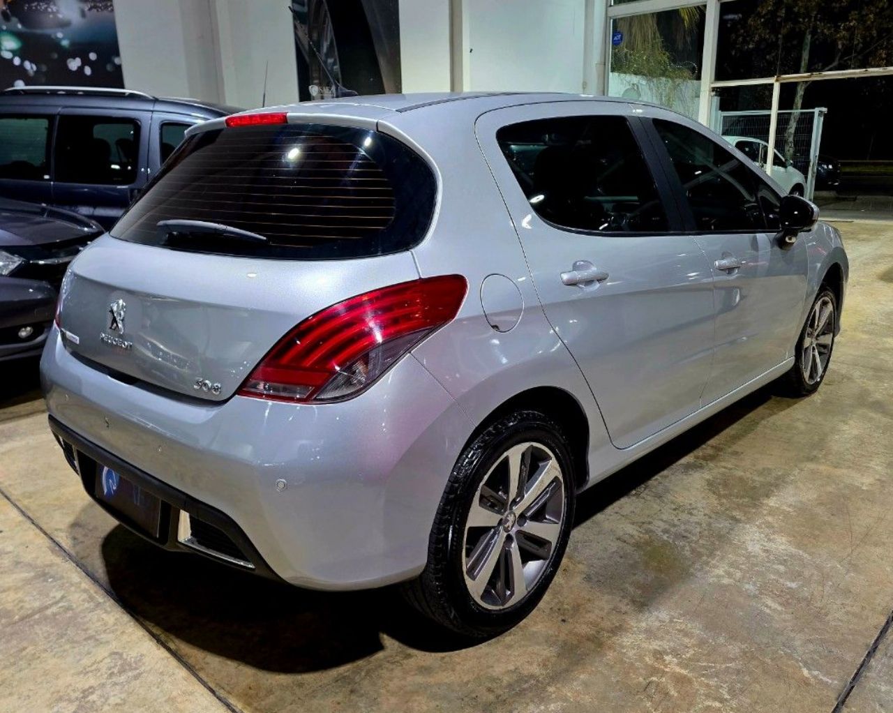 Peugeot 308 Usado Financiado en Mendoza, deRuedas