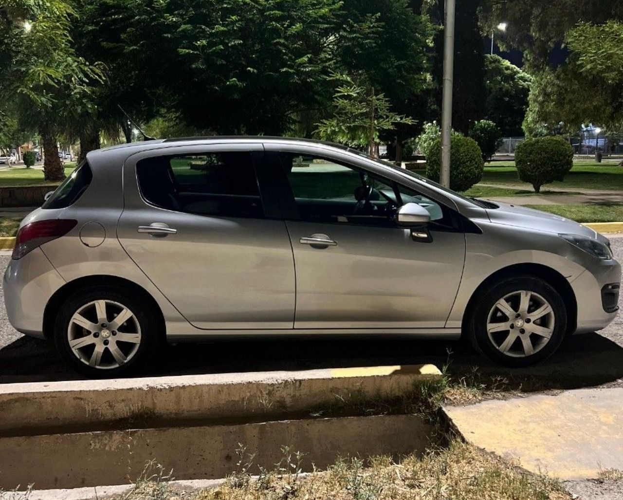 Peugeot 308 Usado en San Juan, deRuedas