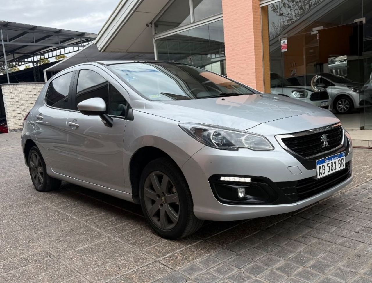 Peugeot 308 Usado Financiado en Mendoza, deRuedas