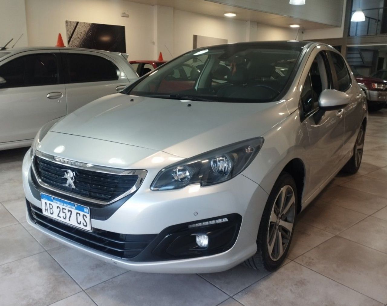 Peugeot 308 Usado Financiado en Mendoza, deRuedas