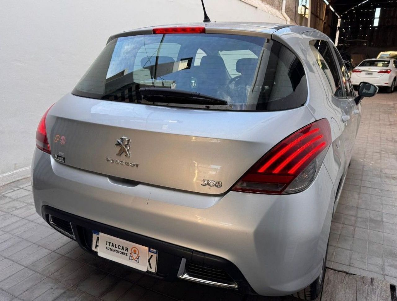 Peugeot 308 Usado Financiado en Mendoza, deRuedas