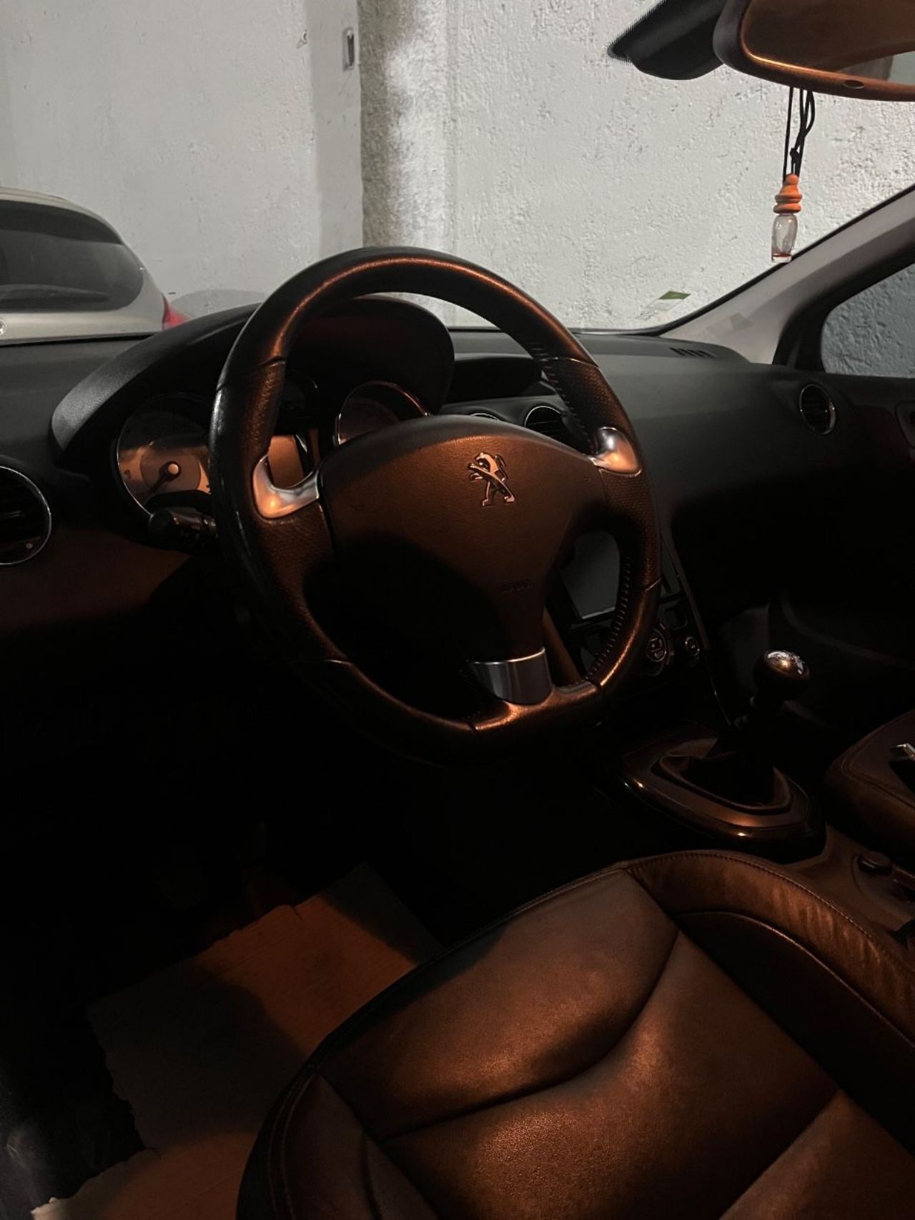 Peugeot 308 Usado Financiado en Mendoza, deRuedas