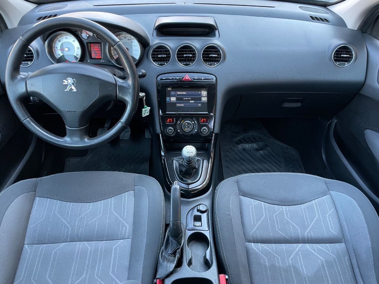 Peugeot 308 Usado Financiado en Mendoza, deRuedas