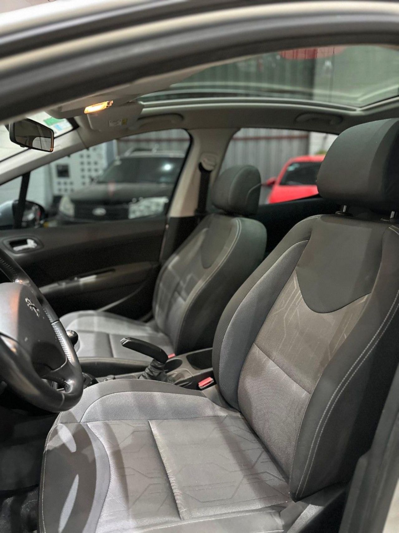 Peugeot 308 Usado Financiado en Córdoba, deRuedas