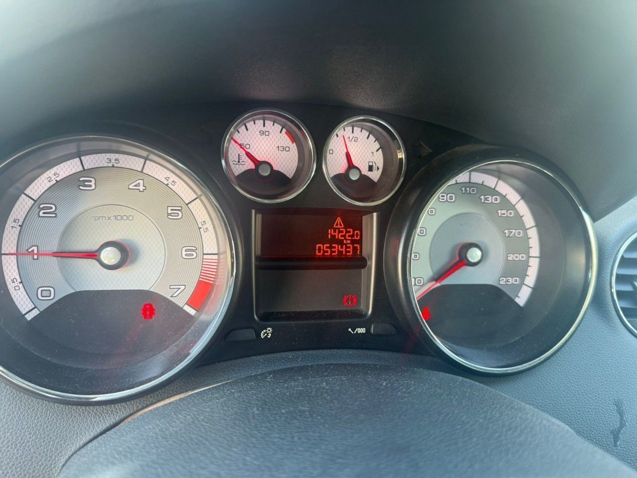 Peugeot 308 Usado en Mendoza, deRuedas
