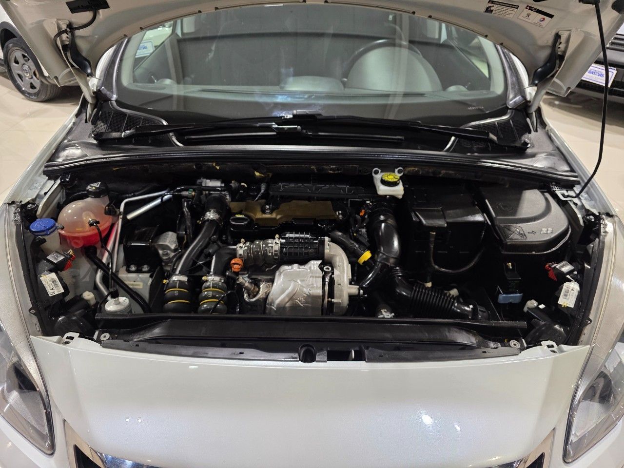 Peugeot 308 Usado Financiado en Mendoza, deRuedas