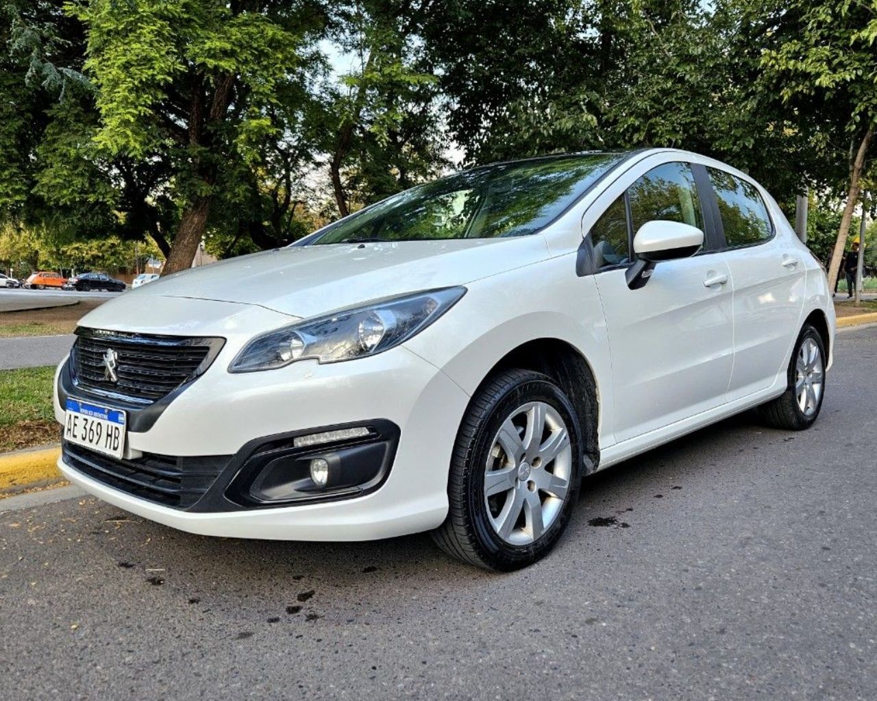 Peugeot 308 Usado Financiado en Mendoza, deRuedas