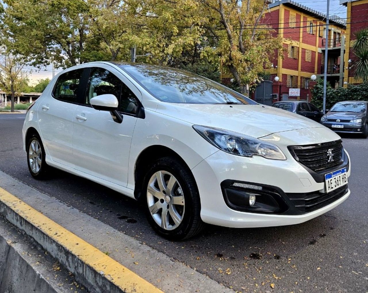 Peugeot 308 Usado Financiado en Mendoza, deRuedas