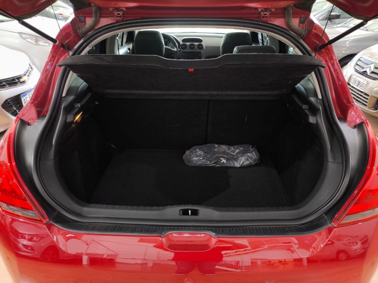 Peugeot 308 Usado Financiado en Córdoba, deRuedas