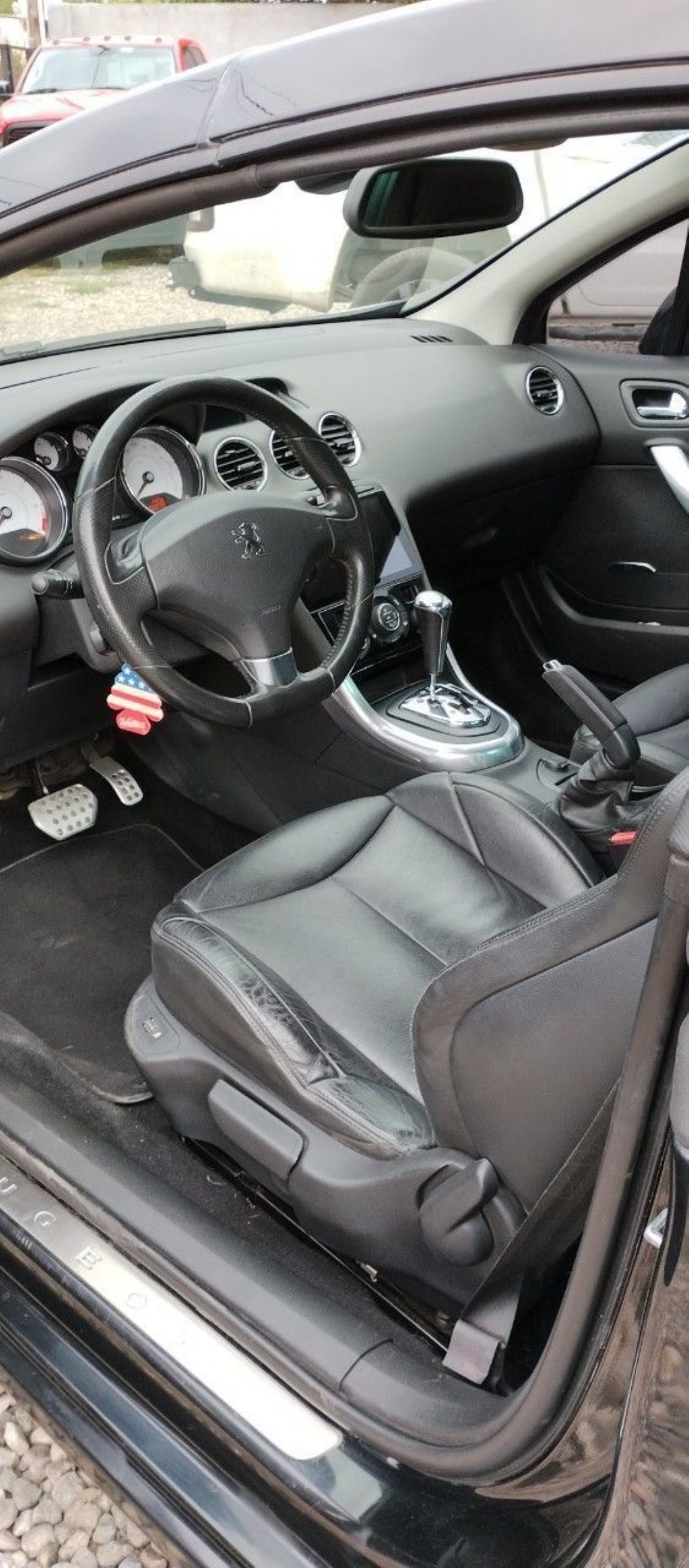 Peugeot 308 CC Usado en Córdoba, deRuedas