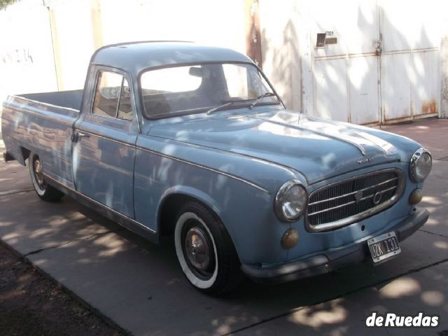 Peugeot 404 Pick-Up Usada en Mendoza, deRuedas