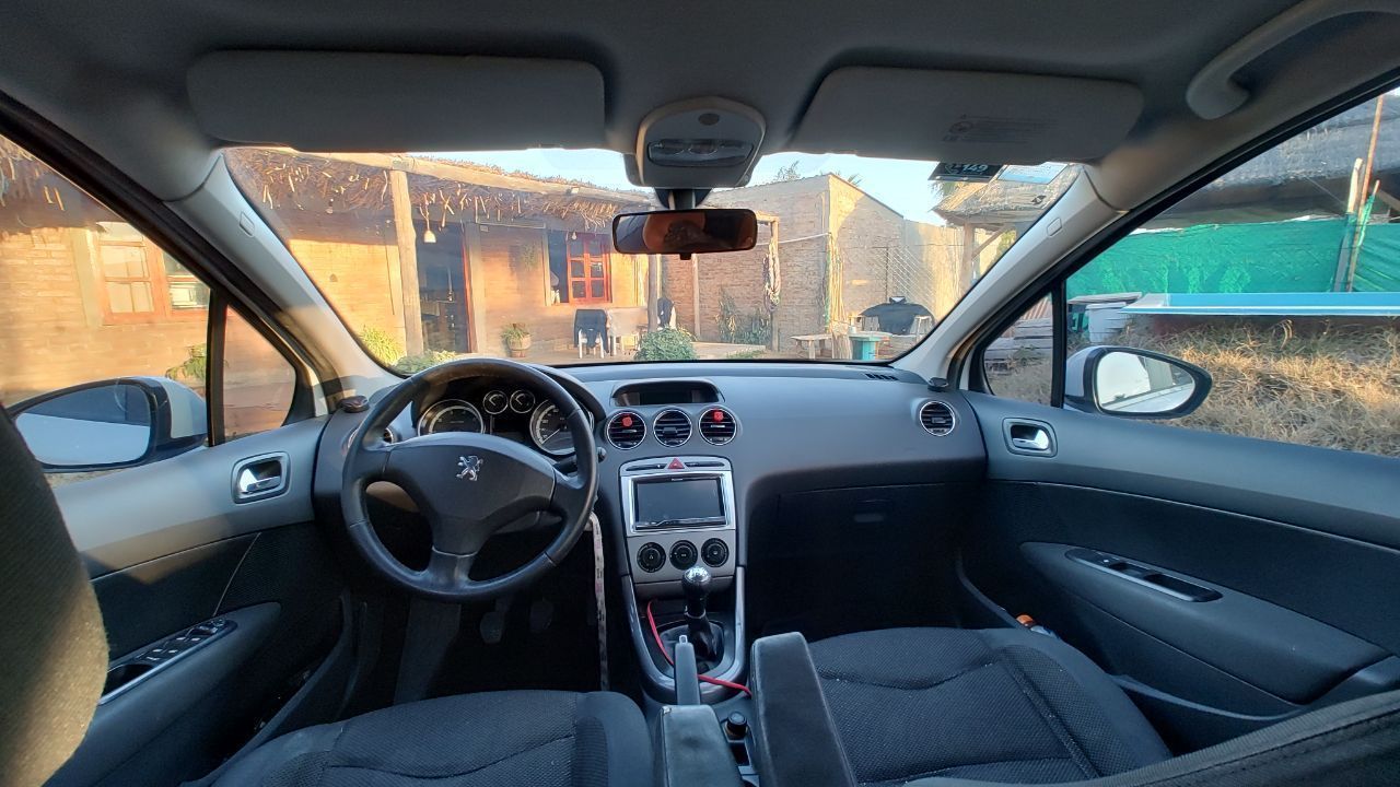 Peugeot 408 Usado en Mendoza, deRuedas