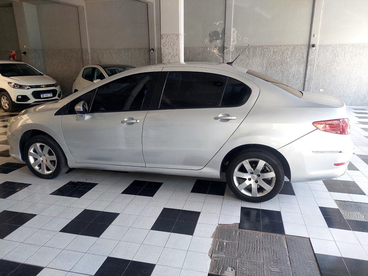 Peugeot 408 Usado en Mendoza, deRuedas