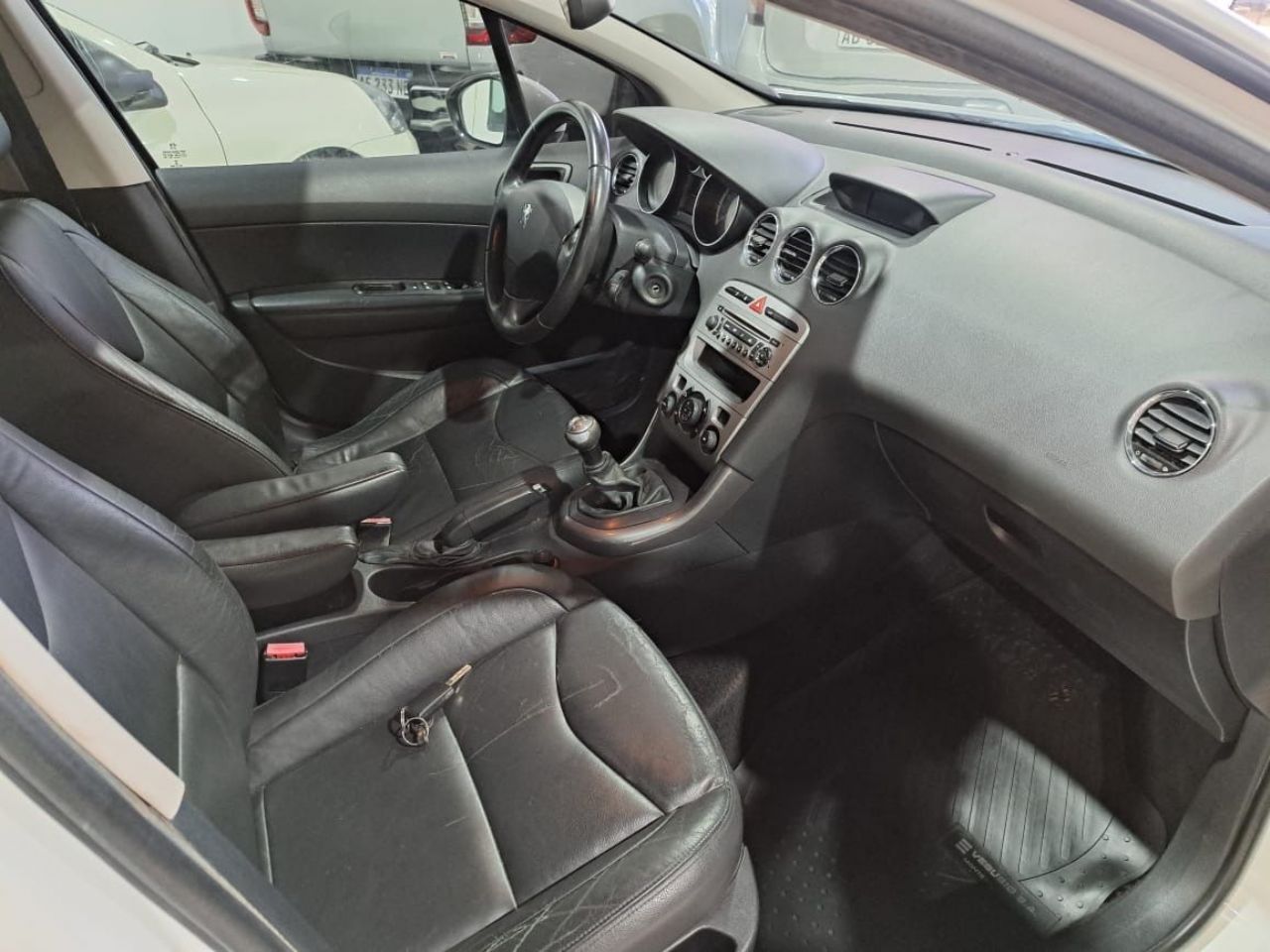 Peugeot 408 Usado Financiado en Córdoba, deRuedas