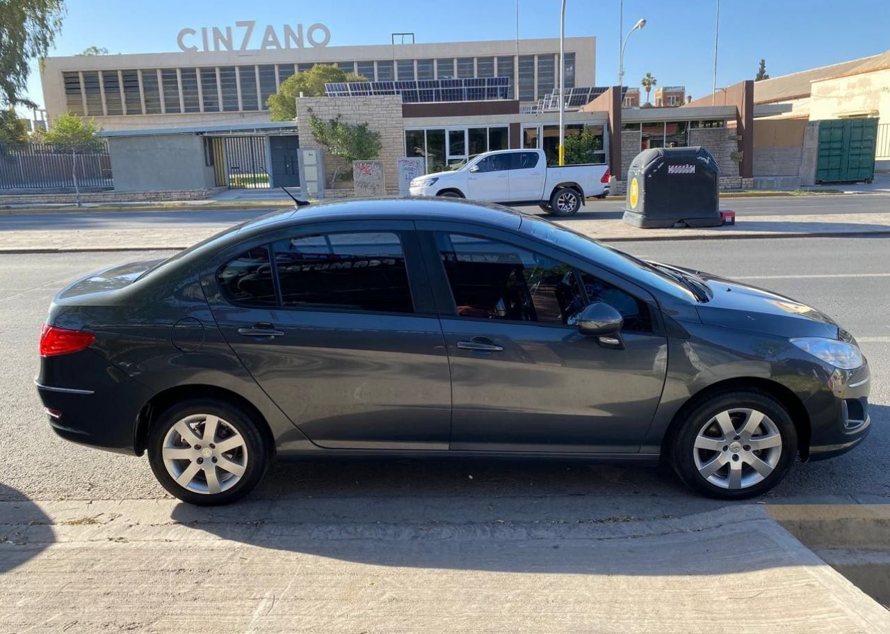 Peugeot 408 Usado Financiado en San Juan, deRuedas