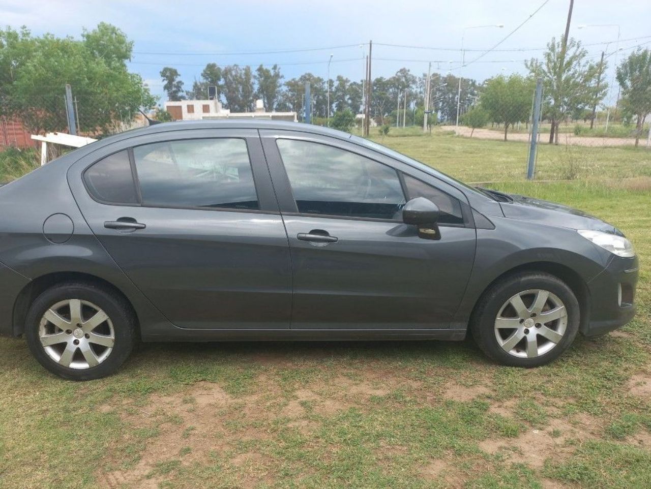 Peugeot 408 Usado en Córdoba, deRuedas