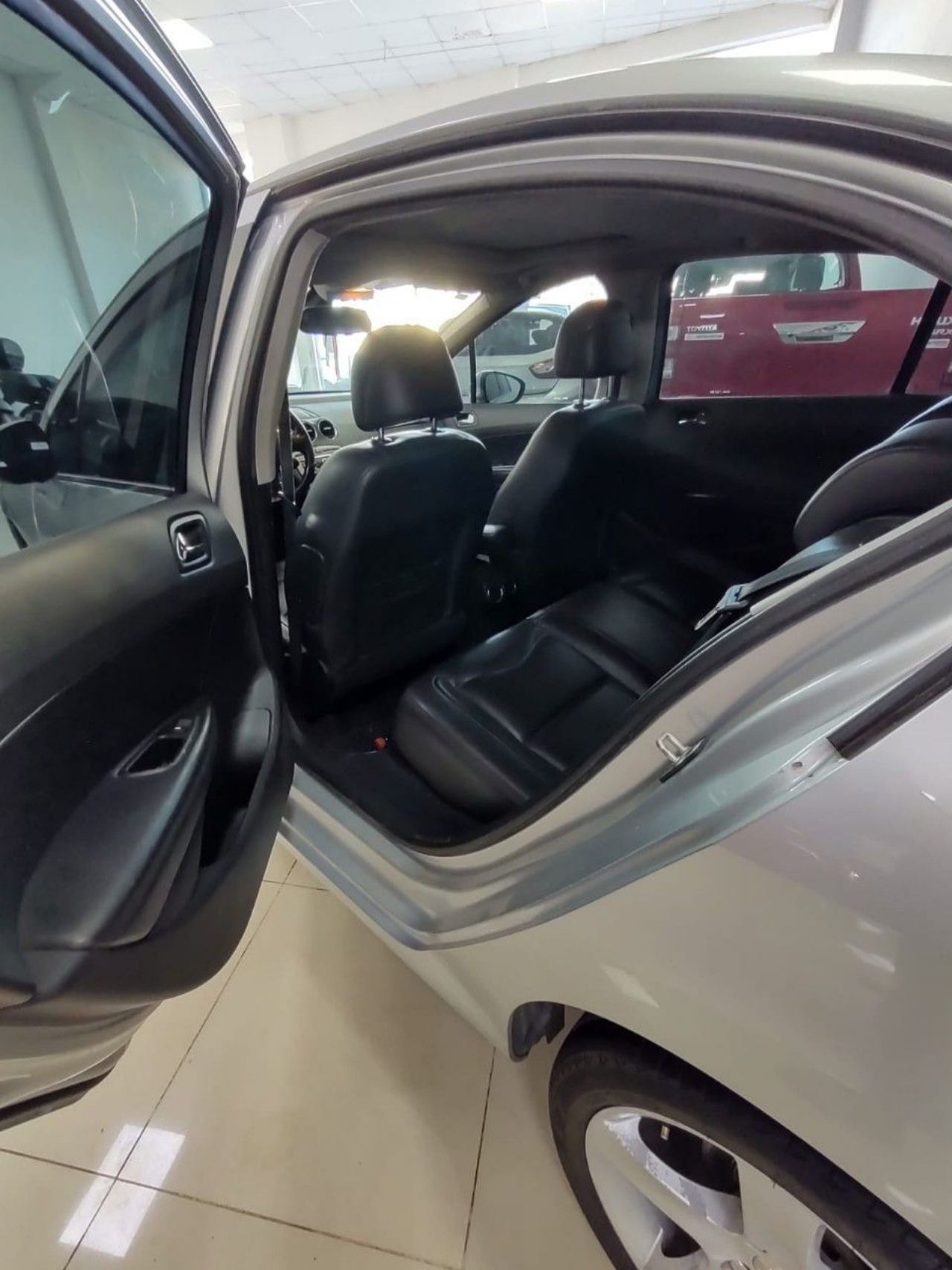Peugeot 408 Usado en Córdoba, deRuedas