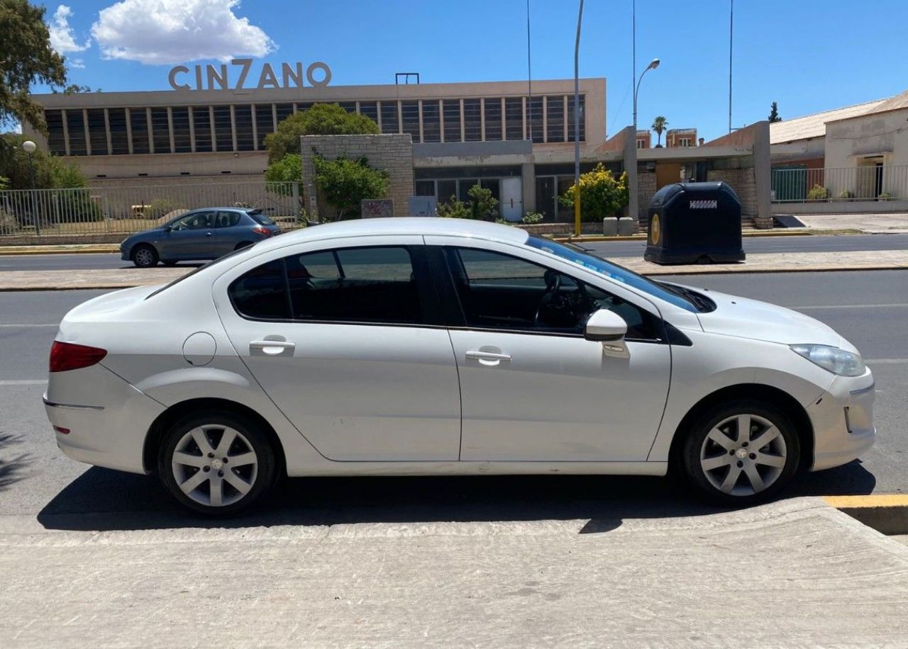 Peugeot 408 Usado en San Juan, deRuedas