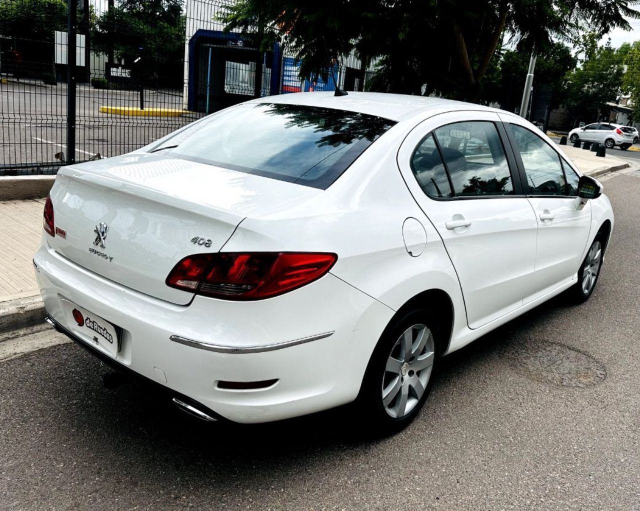 Peugeot 408 Usado en Mendoza, deRuedas