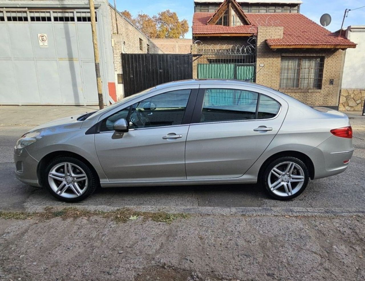 Peugeot 408 Usado en Mendoza, deRuedas