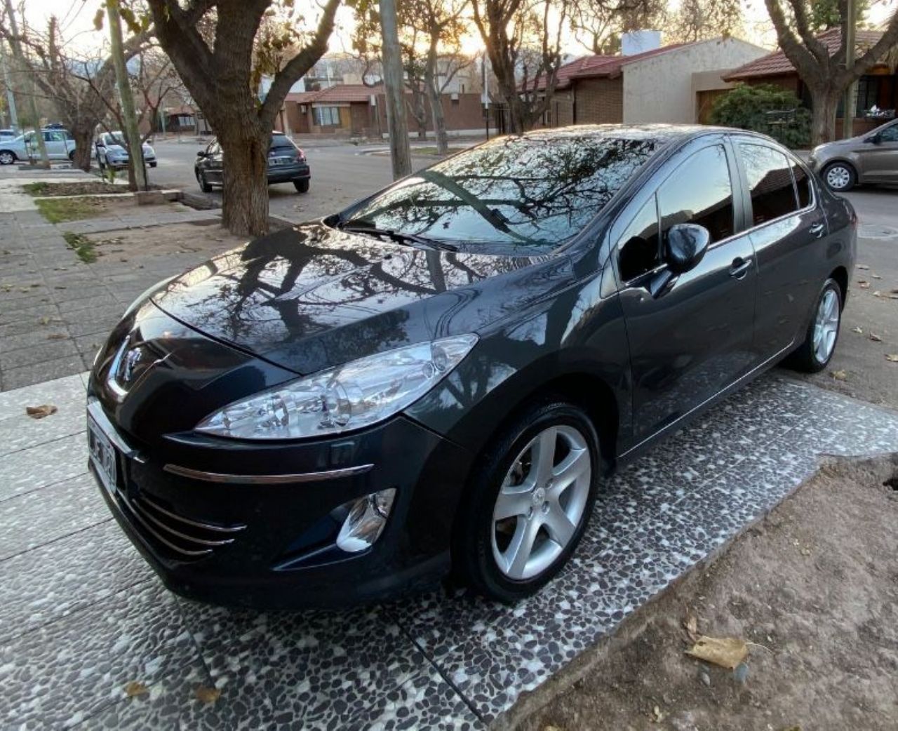 Peugeot 408 Usado en Mendoza, deRuedas