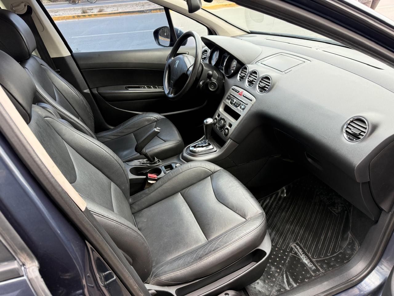 Peugeot 408 Usado en Mendoza, deRuedas