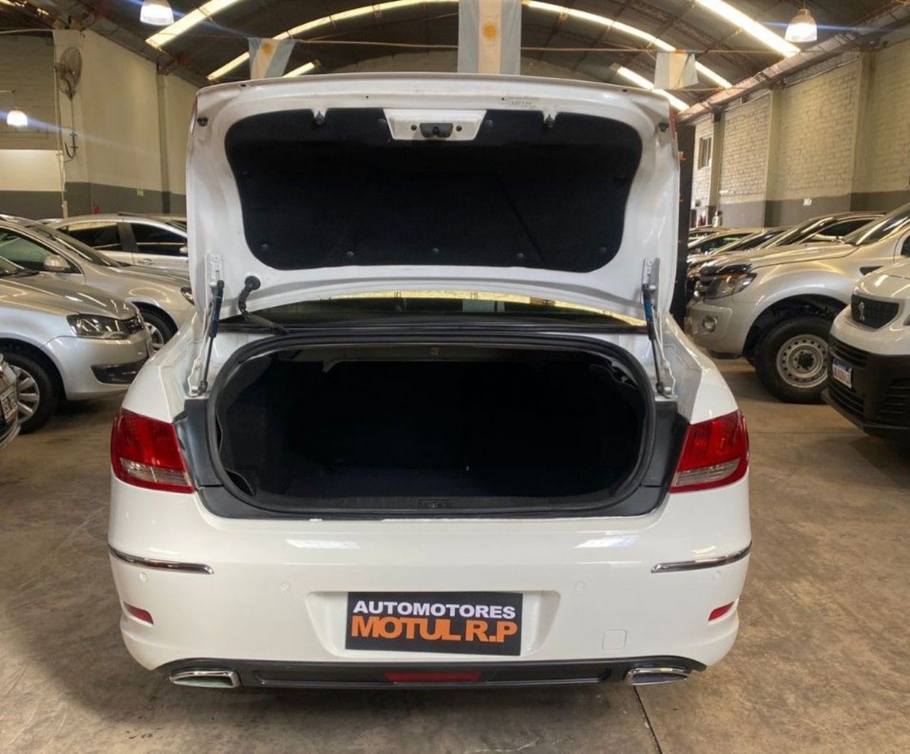 Peugeot 408 Usado en Mendoza, deRuedas