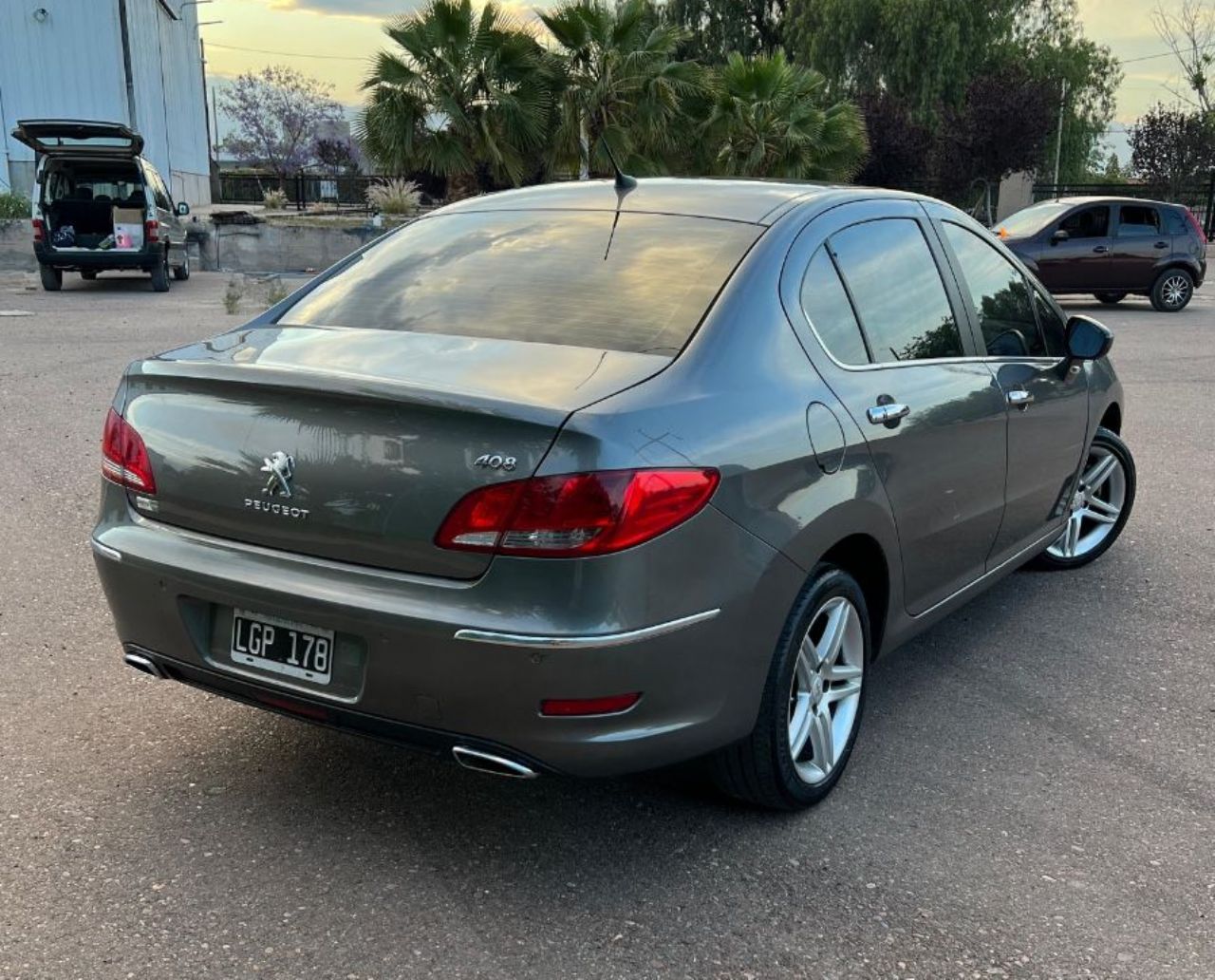 Peugeot 408 Usado Financiado en Mendoza, deRuedas