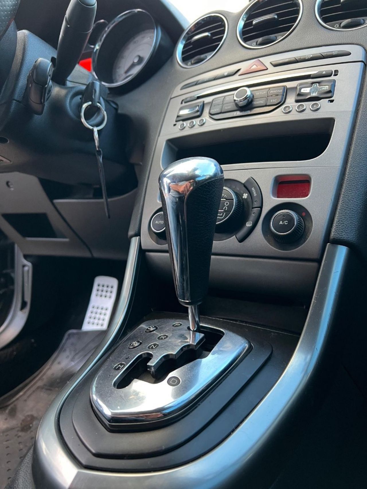 Peugeot 408 Usado Financiado en Mendoza, deRuedas