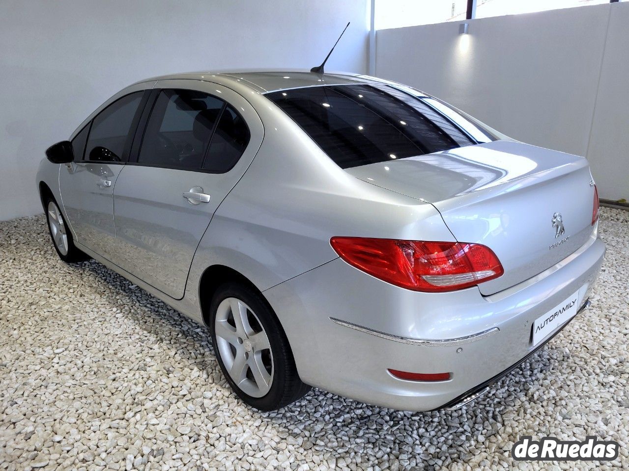 Peugeot 408 Usado en Córdoba, deRuedas