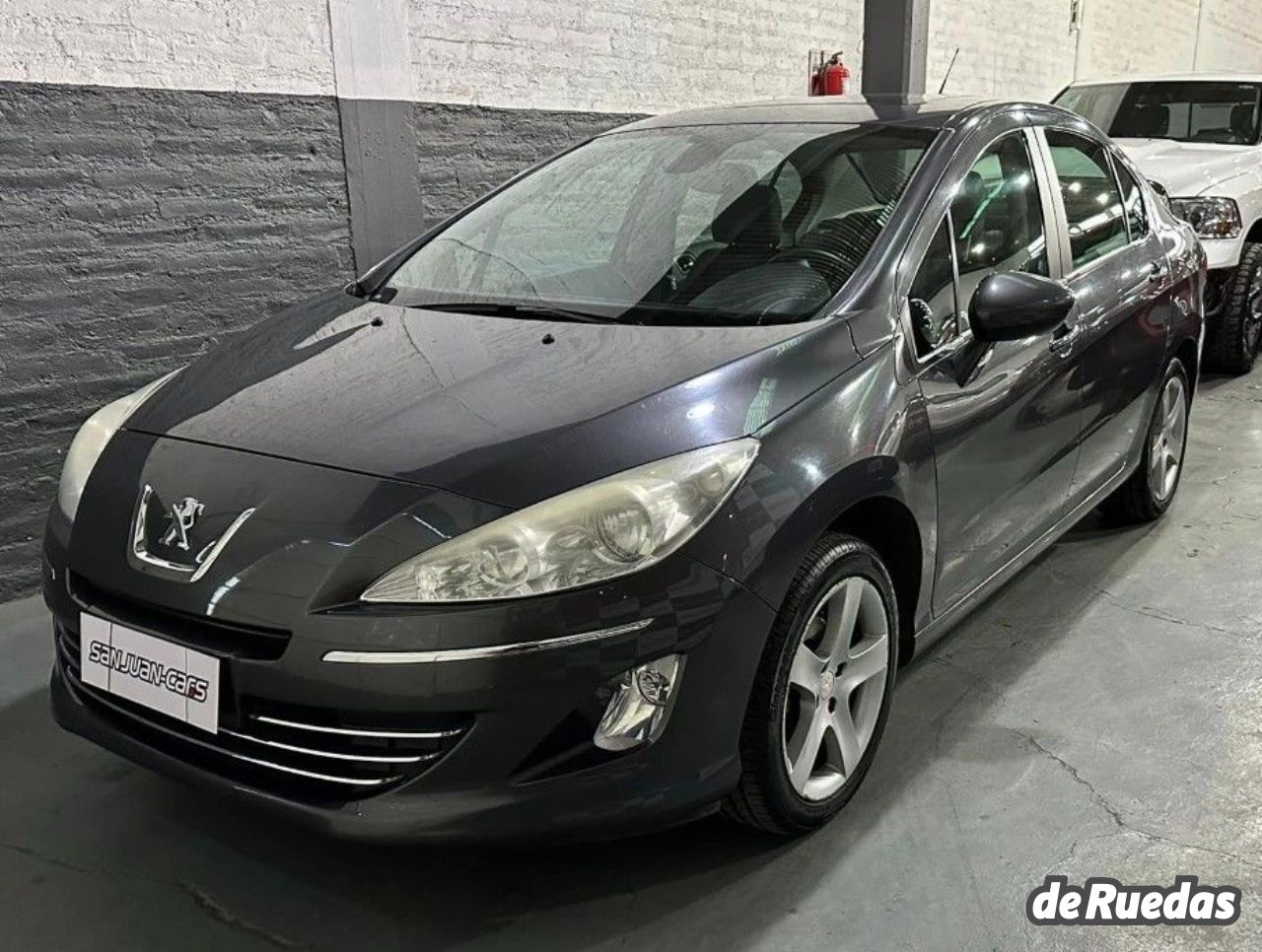 Peugeot 408 Usado en San Juan, deRuedas