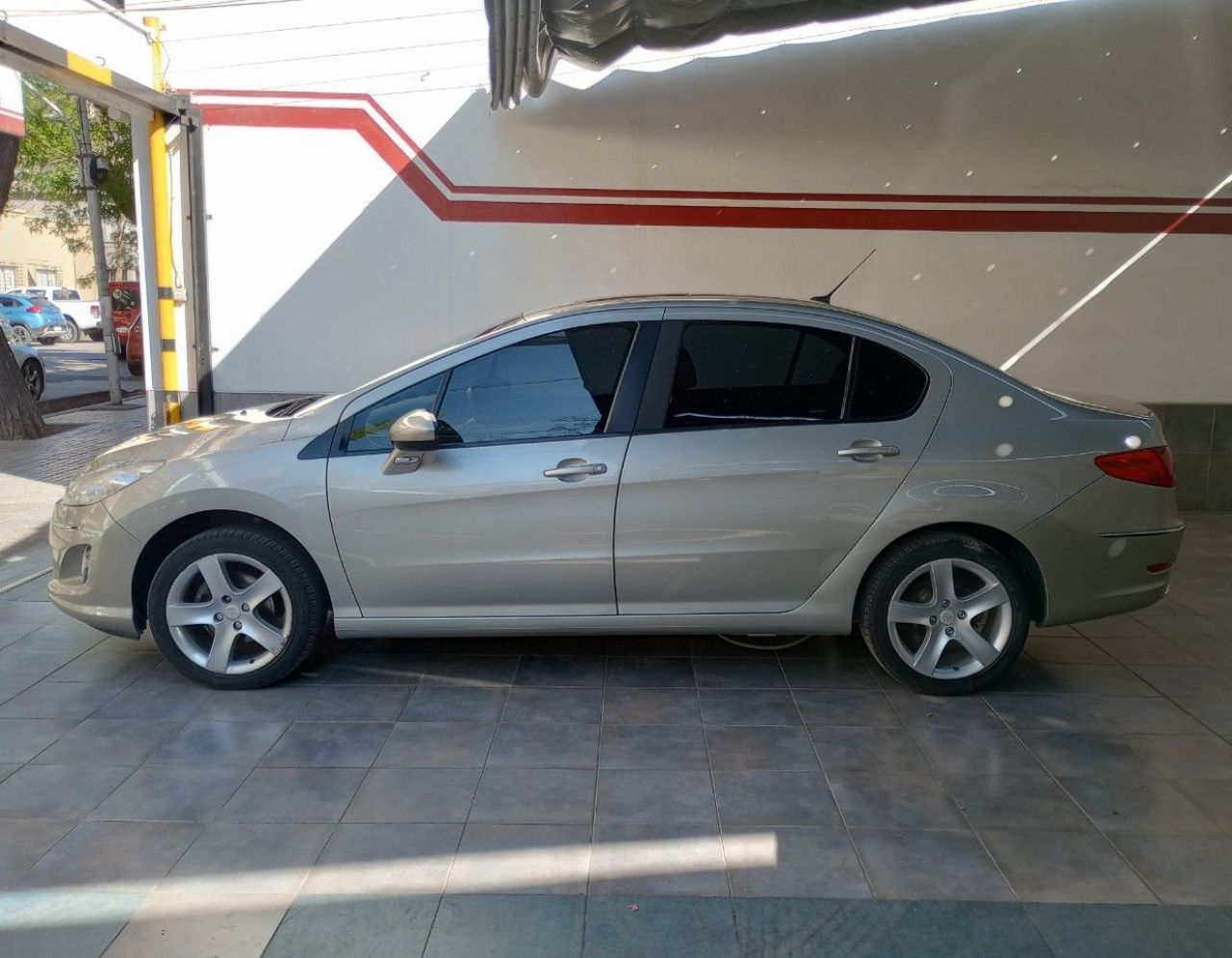 Peugeot 408 Usado en Mendoza, deRuedas