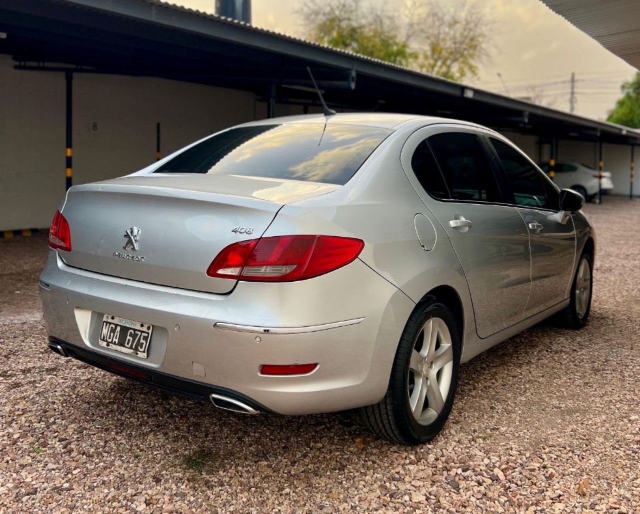 Peugeot 408 Usado en Mendoza, deRuedas