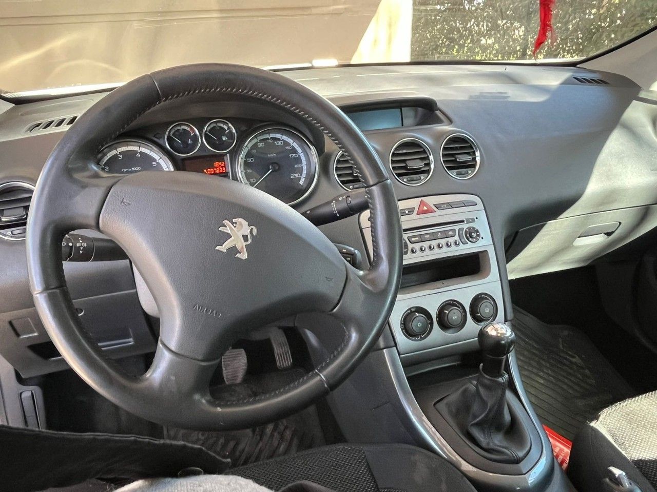 Peugeot 408 Usado en Mendoza, deRuedas