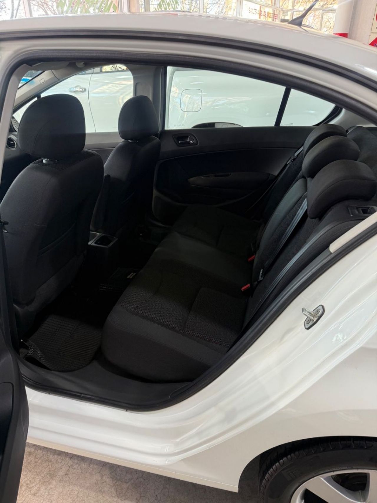 Peugeot 408 Usado Financiado en Mendoza, deRuedas