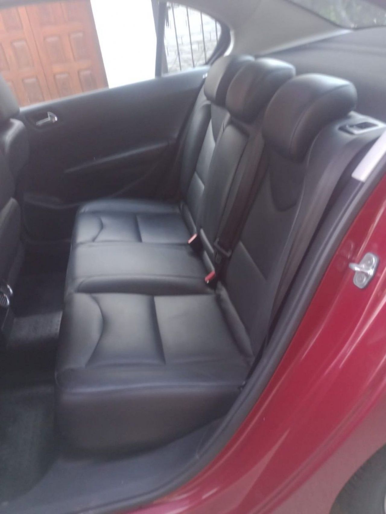 Peugeot 408 Usado Financiado en Córdoba, deRuedas